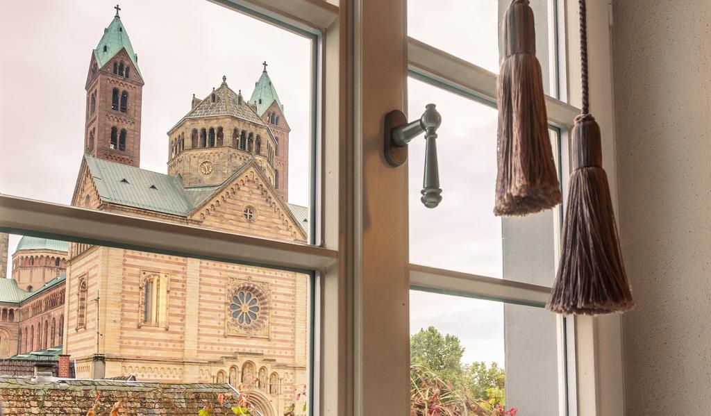 Domhof Hotel 4*
